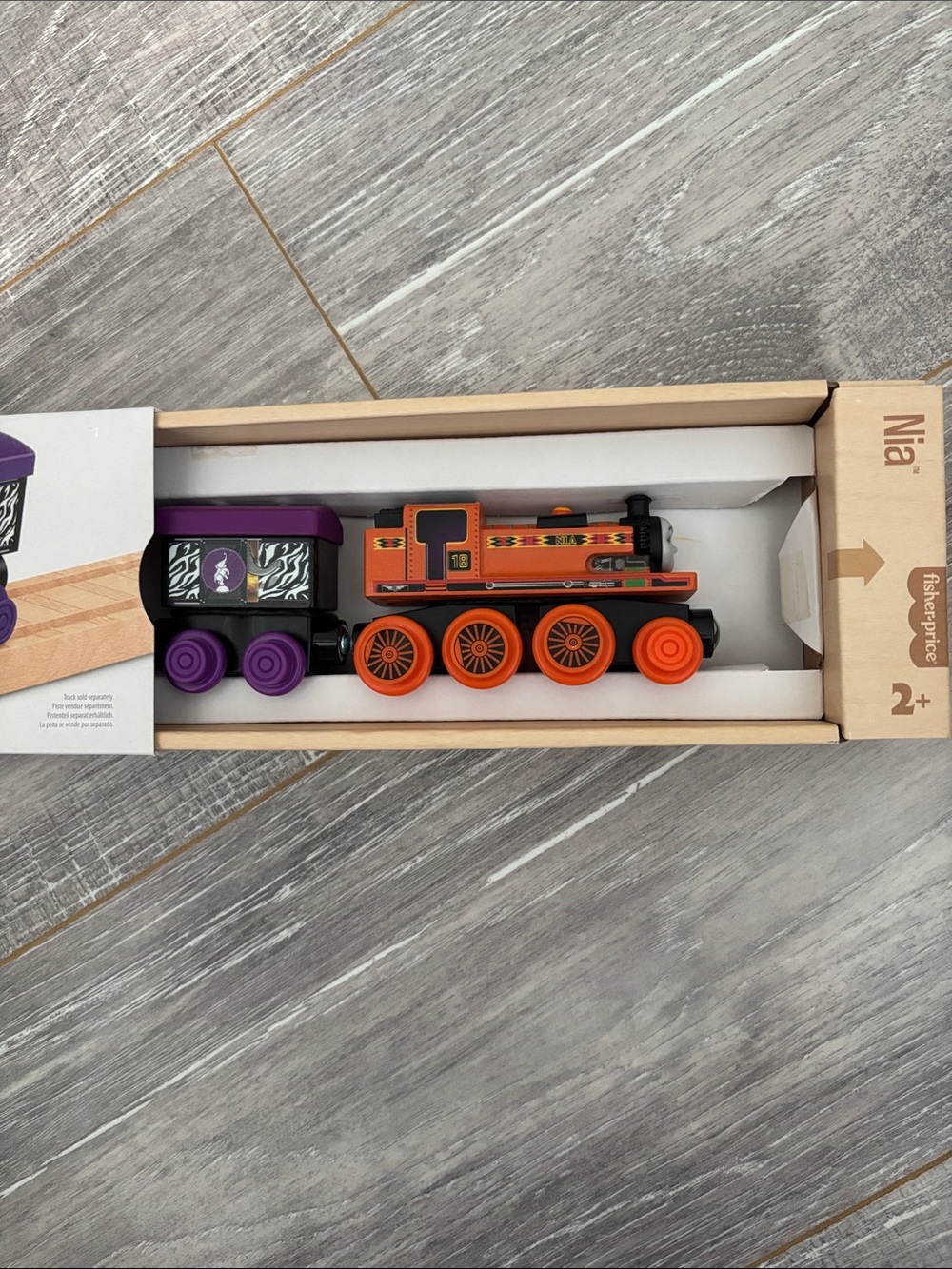 HTF! NIB Wooden Nia & Tender HBK23 - Thomas & Friends - Picture 7 of 8